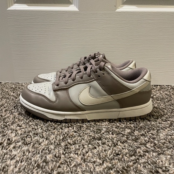 Tan and Cream Nike Dunks - Picture 3 of 5